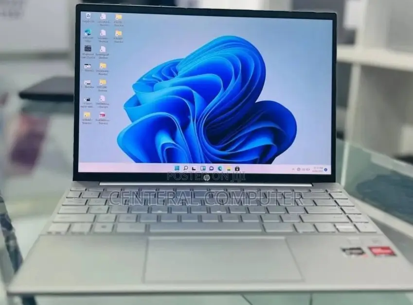 New Laptop HP 16GB Intel Core I7 SSD 1T