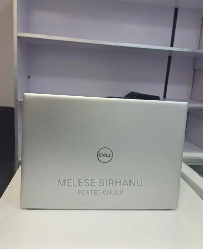 New Laptop Dell Inspiron 15 16GB Intel Core I7 SSD 1T