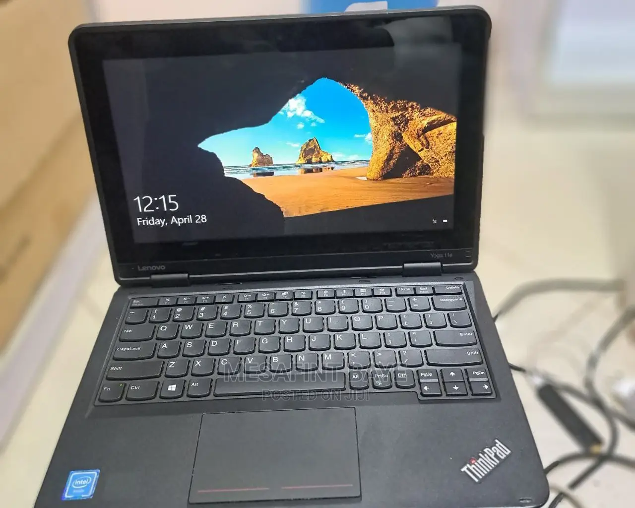 New Laptop Lenovo ThinkPad Yoga 4GB Intel Core I5 SSD 128GB