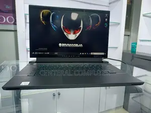 New Laptop Alienware Area-51m 32GB Intel Core I9 SSD 1T