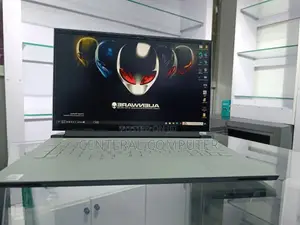 New Laptop Alienware M17x R2 32GB Intel Core I7 SSD 1.5T