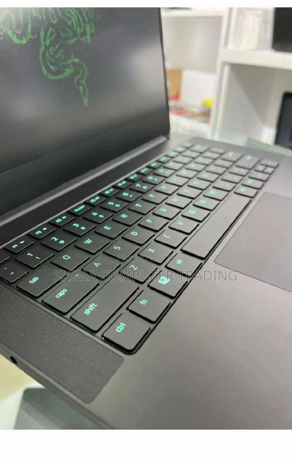New Laptop Razer Blade 16GB AMD Ryzen 9 SSD 1T