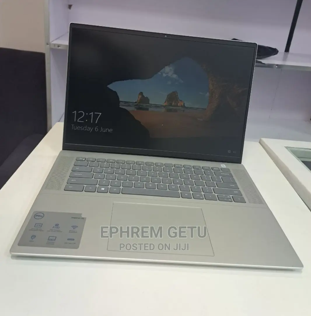 New Laptop Dell Inspiron 15 16GB Intel Core I7 SSD 1T