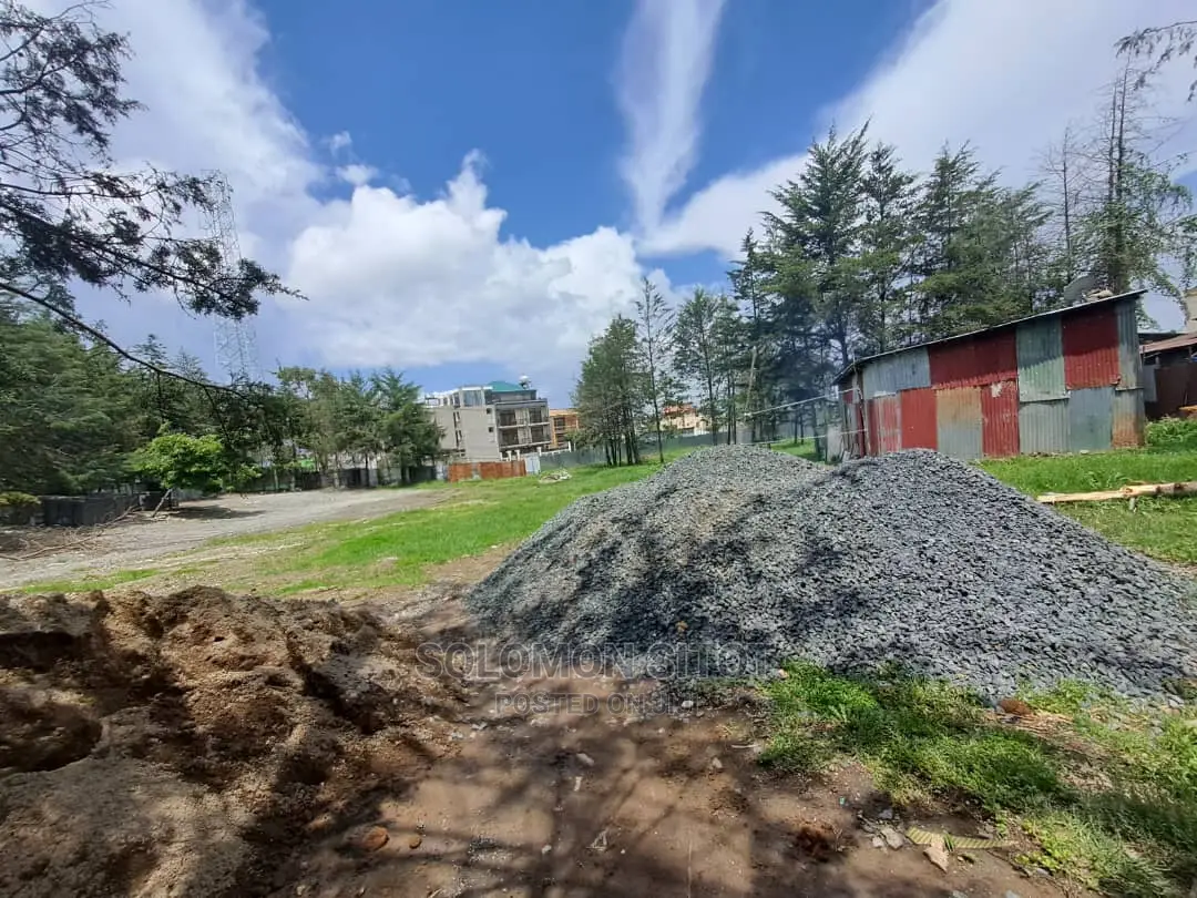 3bdrm Villa in German Adebabay, Kirkos for sale