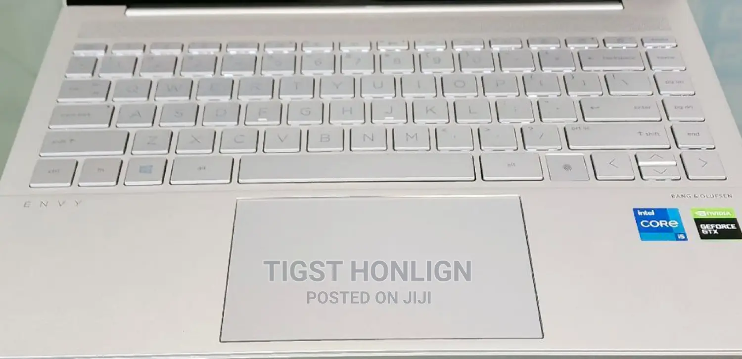 New Laptop HP Envy X360 16GB Intel Core I5 SSD 512GB