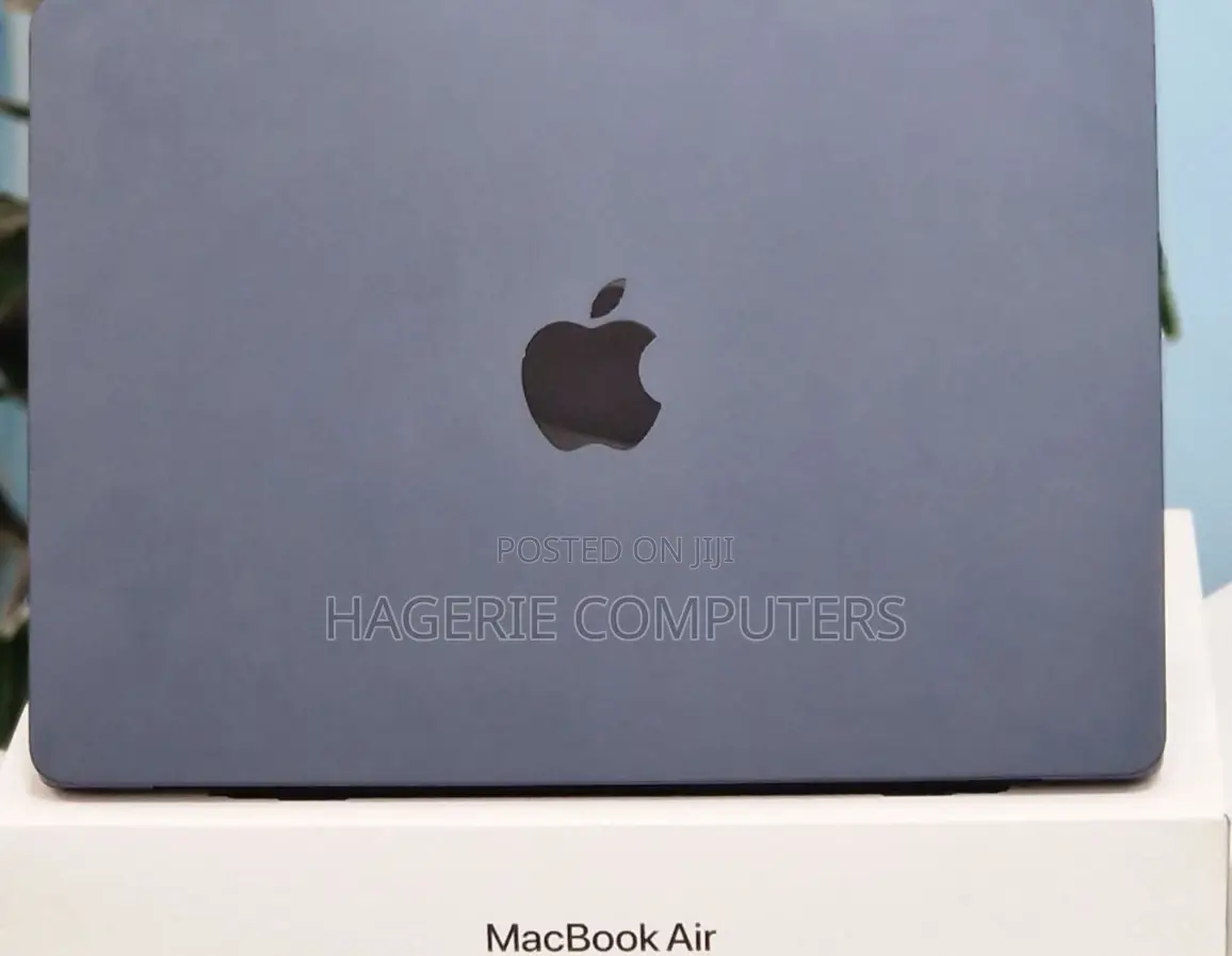 New Laptop Apple MacBook Air 8GB Apple M2 SSD 256GB