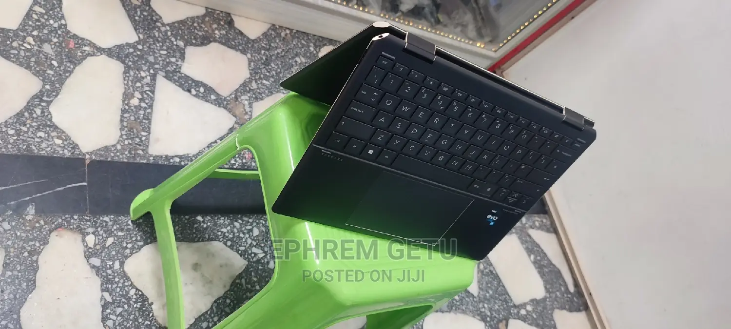 New Laptop HP Spectre X360 16GB Intel Core I7 SSD 1T