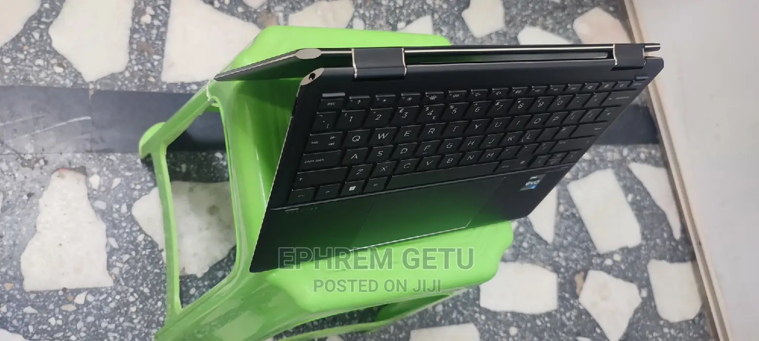 New Laptop HP Spectre X360 16GB Intel Core I7 SSD 1T