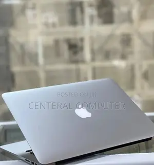 Photo - New Laptop Apple MacBook Air 2017 8GB Intel Core I5 SSD 256GB