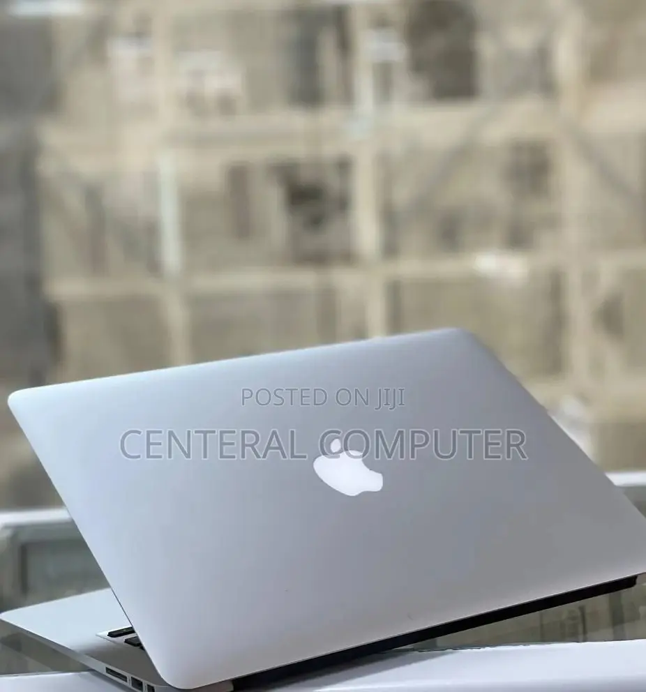 New Laptop Apple MacBook Air 2017 8GB Intel Core I5 SSD 256GB