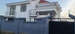 5bdrm House in አድስ, Yeka for sale