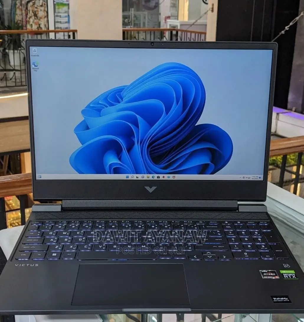 New Laptop HP Victus 16 8GB AMD Ryzen 5 SSD 512GB