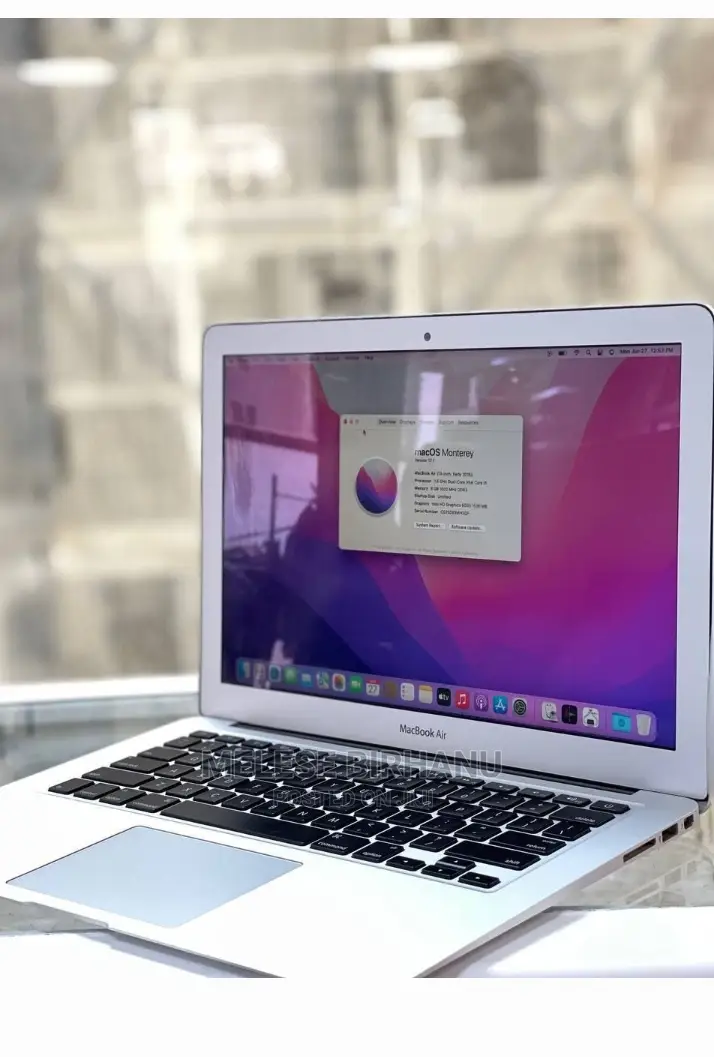 New Laptop Apple MacBook Air 2017 8GB Intel Core i5 SSD 256GB