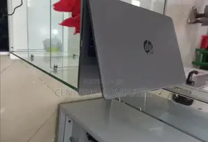 New Laptop HP 8GB Intel Core I7 SSD 1T