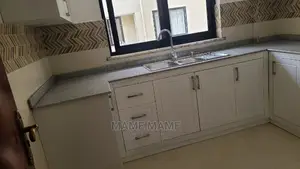 3bdrm Apartment in Addis Abeba, Bole for rent