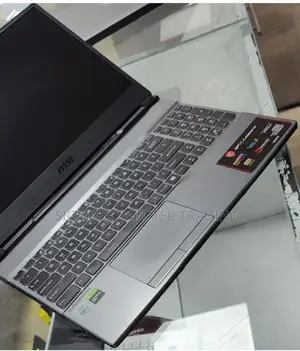 New Laptop MSI GF63 16GB Intel Core I5 SSD 512GB