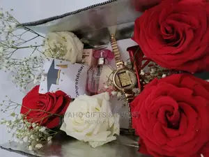 Photo - Yaho Women's Gift Packages