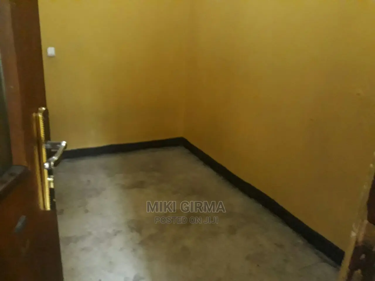 1bdrm Condo in ቱሉዲምቱ, Akaky Kaliti for sale