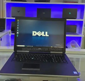 Photo - New Laptop Dell Precision 7760 64GB Intel Xeon SSD 512GB