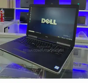 New Laptop Dell Precision 7760 64GB Intel Xeon SSD 512GB