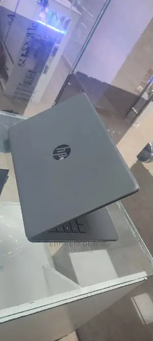 New Laptop HP Stream Notebook 8GB Intel Core I5 HDD 1T