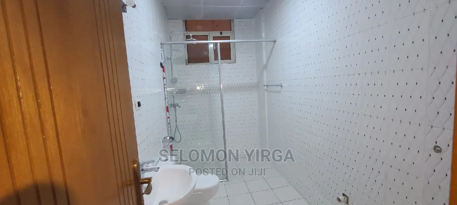 3bdrm Apartment in Adids Abba, Yeka for sale