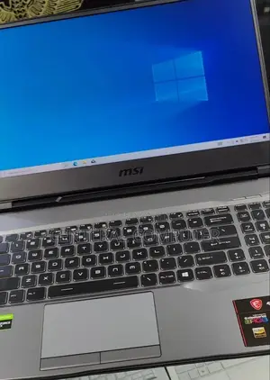 New Laptop MSI 16GB Intel Core I5 SSD 512GB