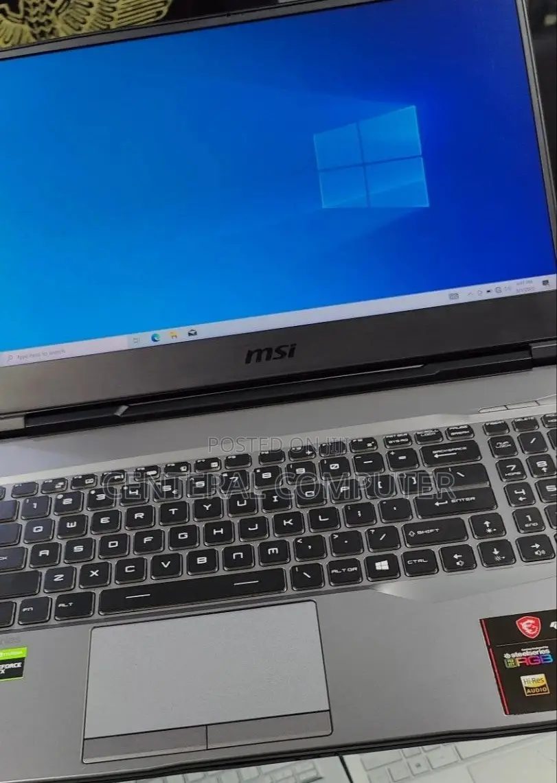 New Laptop MSI 16GB Intel Core I5 SSD 512GB