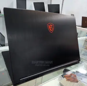 New Laptop MSI GF63 16GB Intel Core I7 SSD 512GB