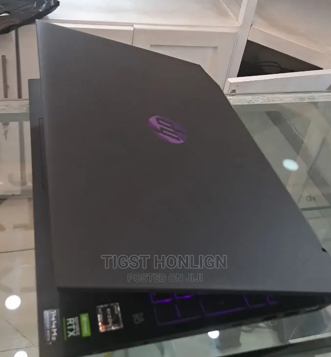 New Laptop HP Pavilion 15 8GB AMD Ryzen 5 SSD 512GB