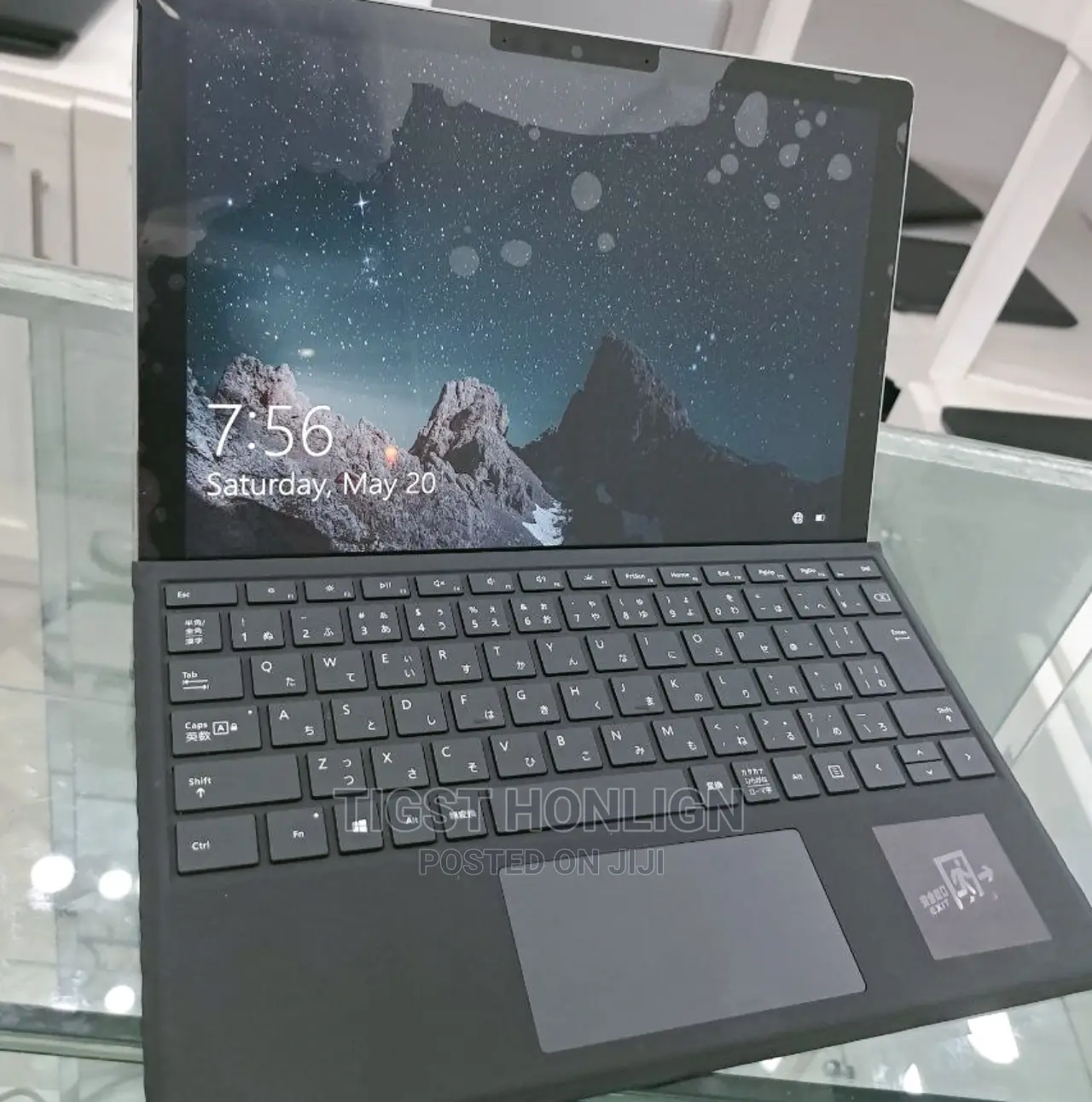 New Laptop Microsoft Surface 8GB Intel Core I5 SSD 128GB