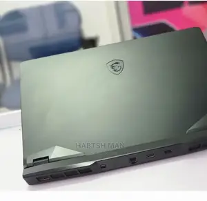 New Laptop MSI GP75 Leopard 16GB Intel Core I7 SSD 512GB