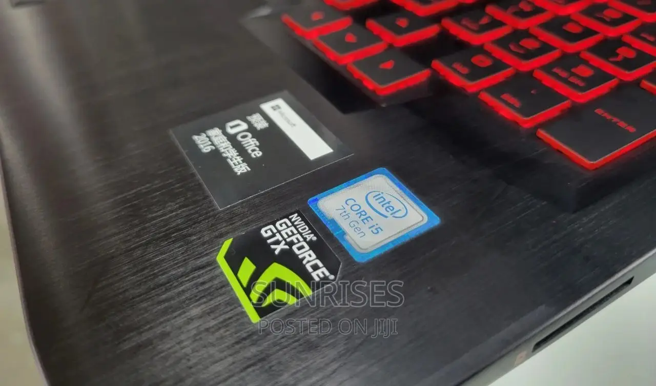 New Laptop HP Omen X 8GB Intel Core I5 SSD 1.5T