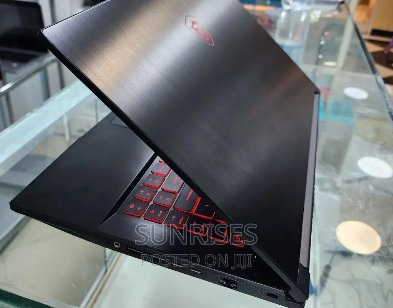 New Laptop MSI GE60 2OC 16GB Intel Core I7 SSD 512GB