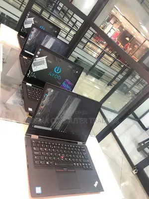 New Laptop Lenovo ThinkPad Yoga 370 8GB Intel Core I5 SSD 512GB