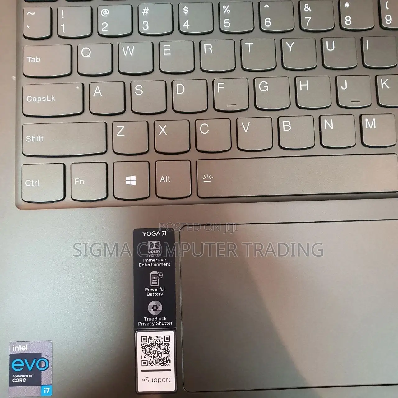 New Laptop Lenovo Yoga 700 12GB Intel Core I7 SSD 512GB