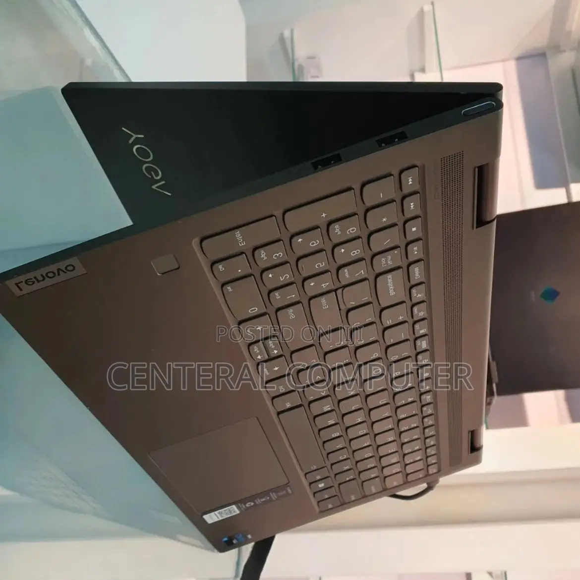 New Laptop Lenovo 12GB Intel Core I7 SSD 512GB