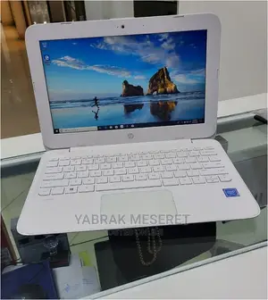 New Laptop HP Stream 11 4GB SSD 128GB