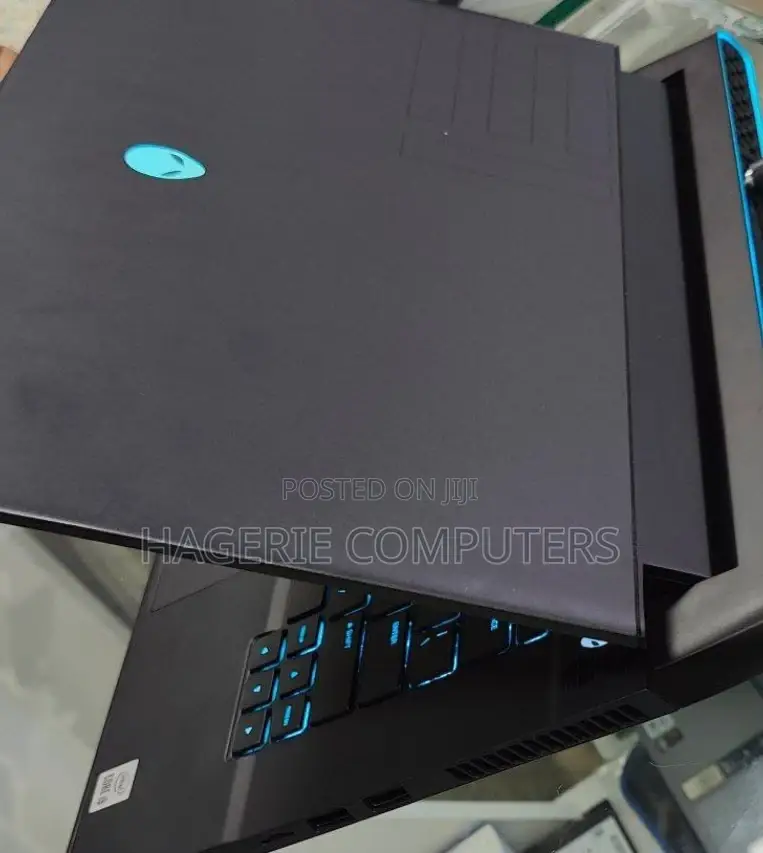 New Laptop Alienware M17x R2 32GB Intel Core I9 SSD 1T