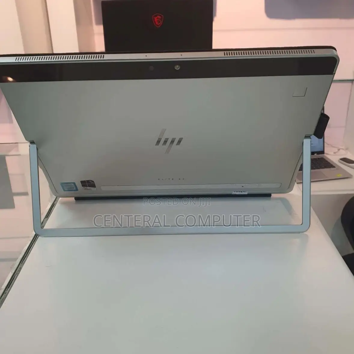 New Laptop HP Elite X2 1012 8GB Intel Core I5 SSD 256GB