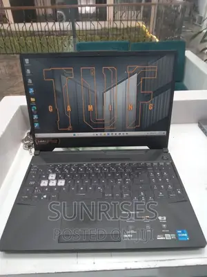 New Laptop Asus TUF Dash F15 8GB Intel Core I5 SSD 512GB