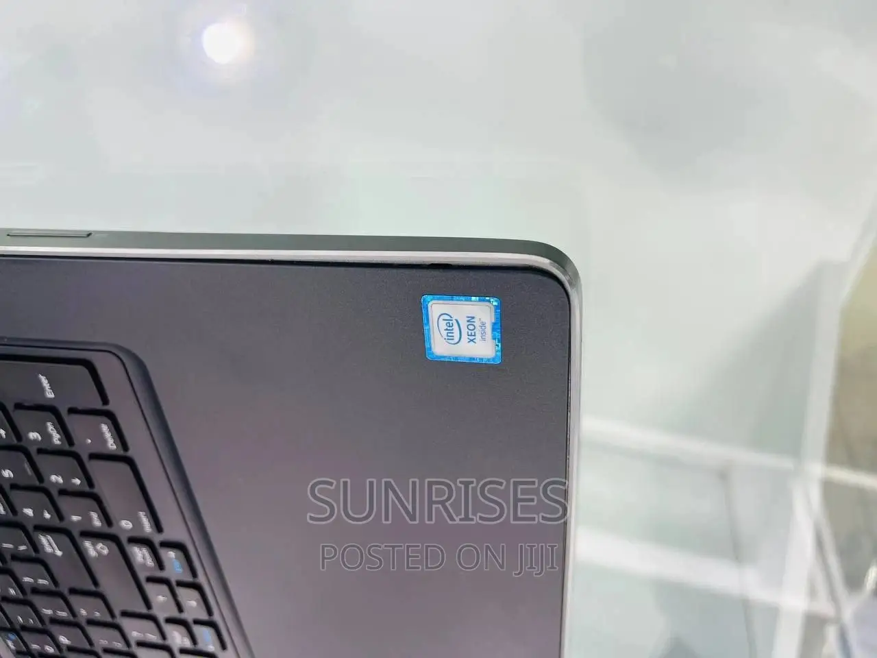 New Laptop Dell XPS 14 (L401X) 32GB Intel Xeon SSD 1T