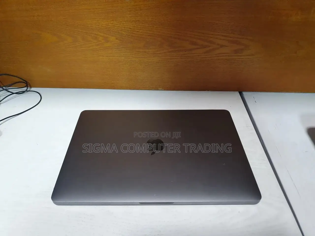 New Laptop Apple MacBook Pro 2017 16GB Intel Core I7 SSD 512GB