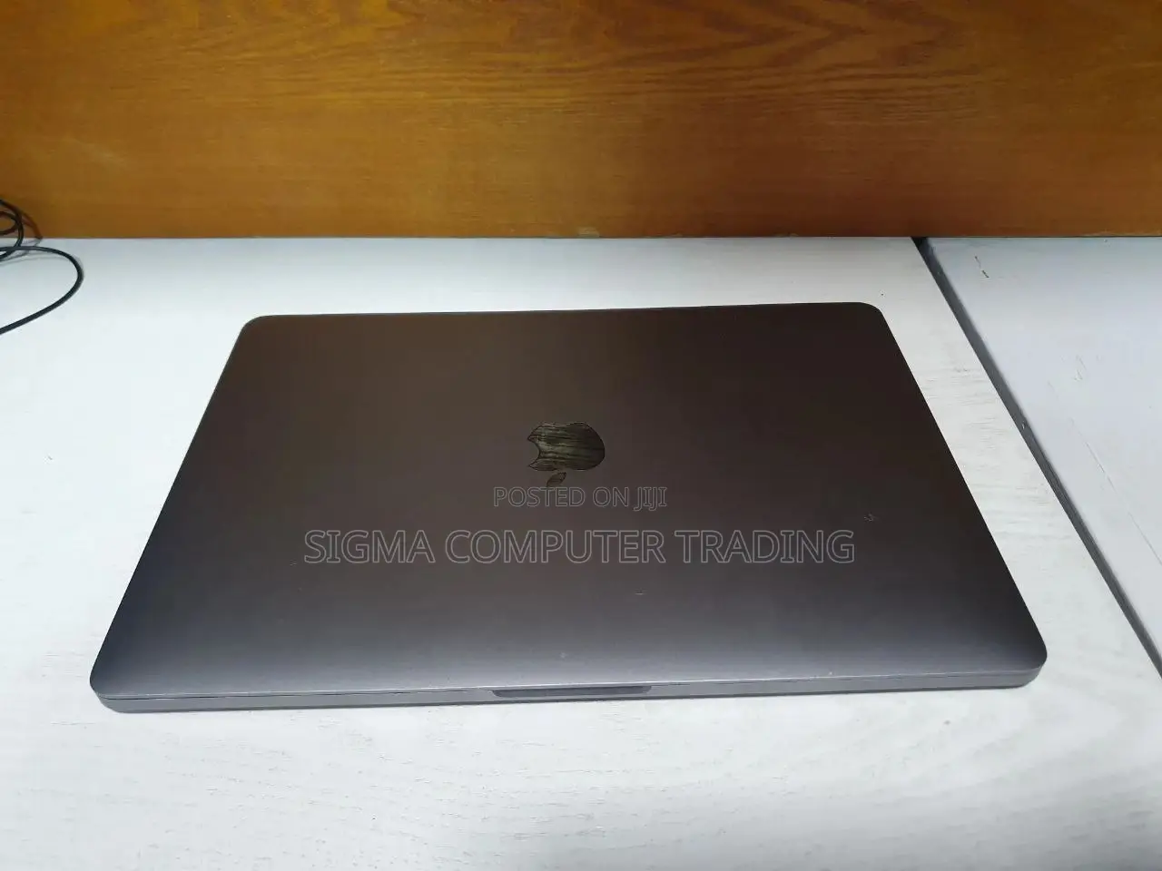 New Laptop Apple MacBook Pro 2017 16GB Intel Core I7 SSD 512GB