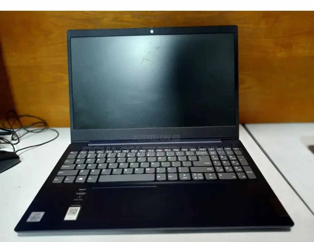 New Laptop Lenovo Ideapad 3 8GB Intel Core I3 SSD 256GB