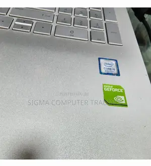 New Laptop HP Pavilion 15 8GB Intel Core I5 SSD 256GB