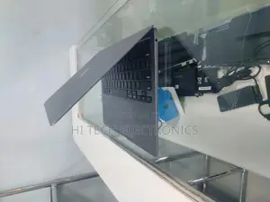 New Laptop Apple MacBook Air 2020 M1 8GB Intel Core I3 SSD 256GB