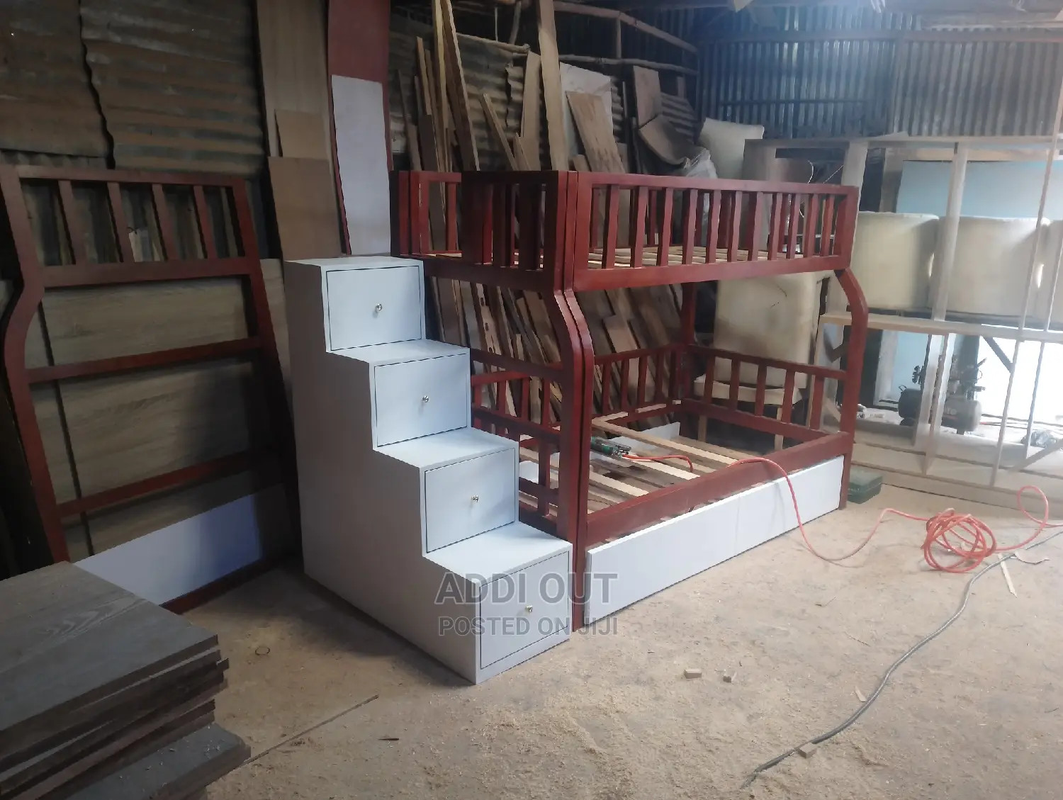 ተደራራቢ አልጋዎች