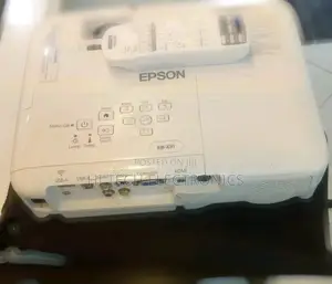 EPSON X31 Projector