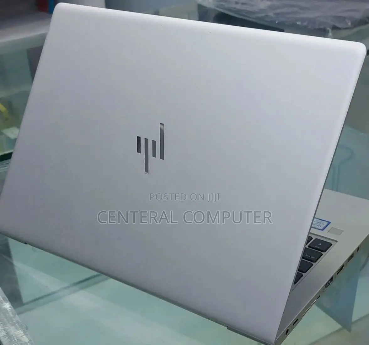 New Laptop HP EliteBook X360 1040 G5 8GB Intel Core I7 SSD 512GB